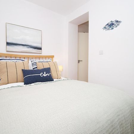 Coastal Penarth Dream! Close To Cardiff Superb Location Near Bars And Restaurants! Dog Friendly And Welcome Breakfast Pack! Екстериор снимка