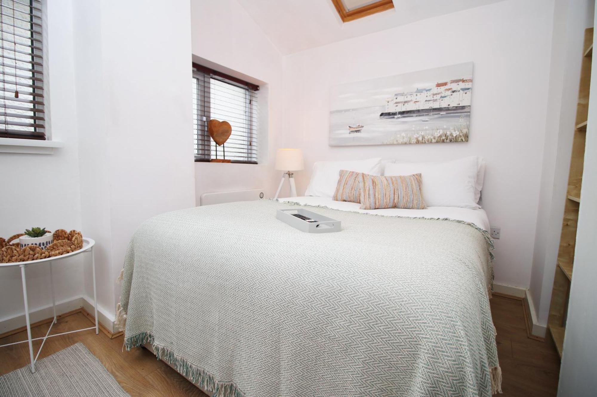 Coastal Penarth Dream! Close To Cardiff Superb Location Near Bars And Restaurants! Dog Friendly And Welcome Breakfast Pack! Екстериор снимка