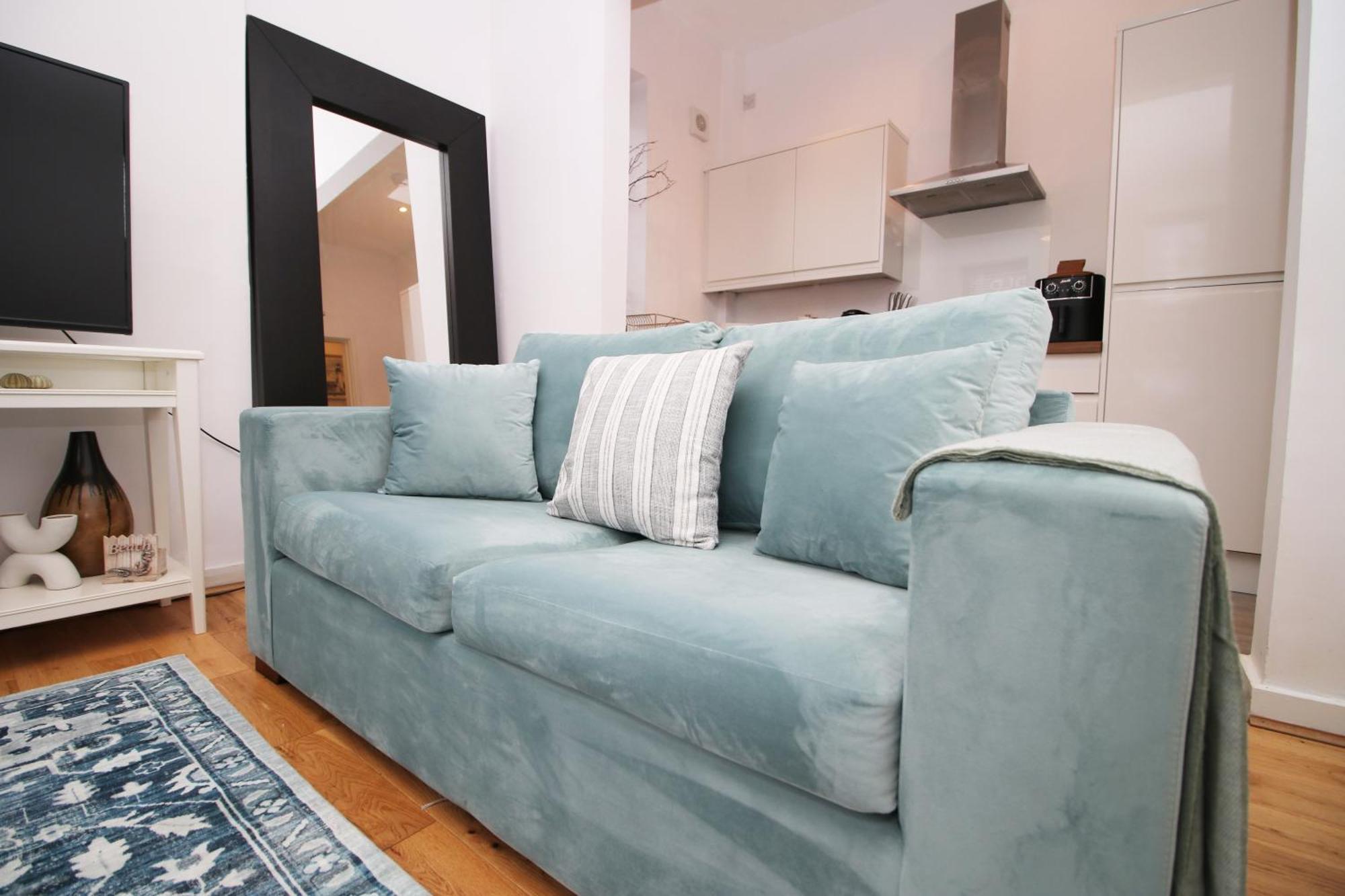 Coastal Penarth Dream! Close To Cardiff Superb Location Near Bars And Restaurants! Dog Friendly And Welcome Breakfast Pack! Екстериор снимка